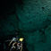På Yucatan kan alla följa med på guidade cavern-dyk, men riktiga grottdyk kräver utbildning i just grottdykning. Mexiko – stort både i öst och väst