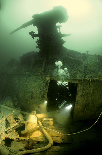 Ubåten S2 återfunnen – DYK var med vid dykningarna på den sovjetiska ubåten