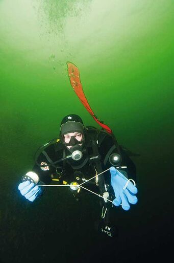 Bemästra ytmarkeringsboj – En viktig färdighet för säker dykning