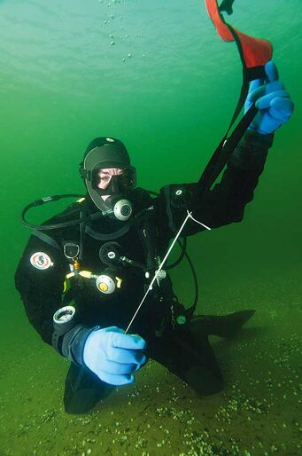 Bemästra ytmarkeringsboj – En viktig färdighet för säker dykning
